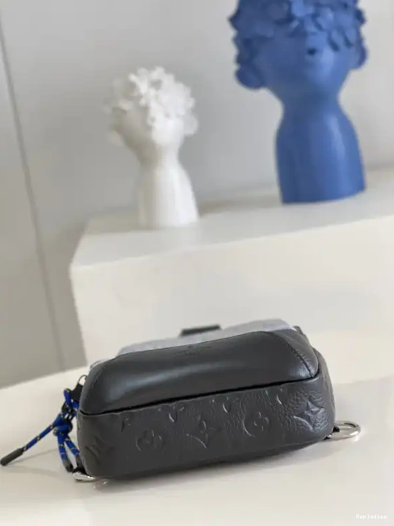 Cheap SLINGBAG AVENUE LOUIS VUITTON 0615